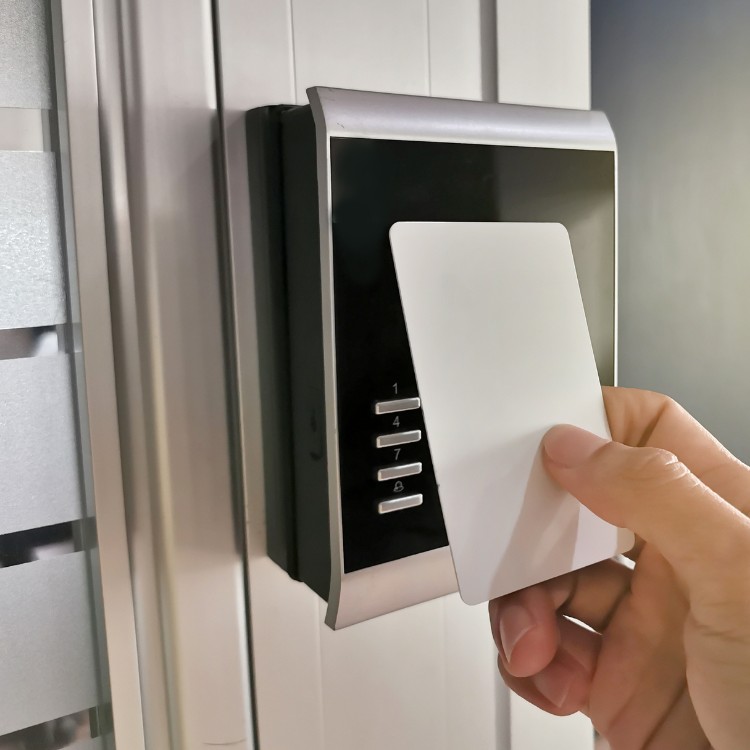 Overhead doors in Morris, IL