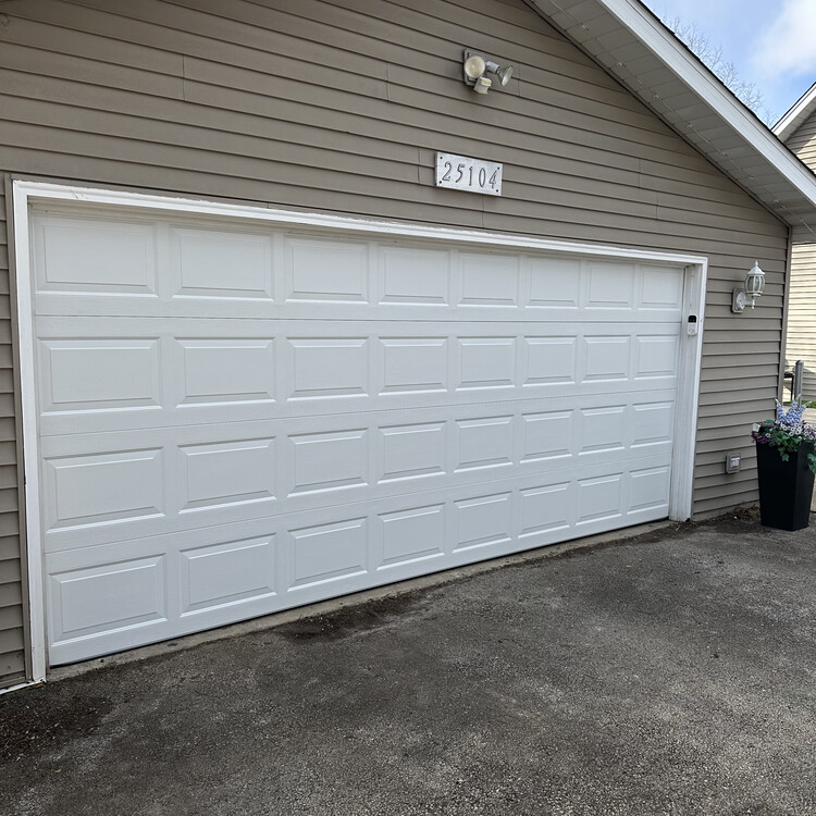 Overhead doors in Morris, IL